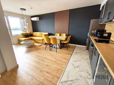 Miete - Wohnung in Slaweykow,  Burgas