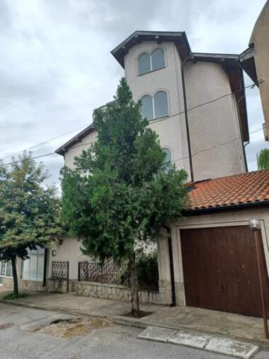Продажба - Къща в Харманли,  Хасково