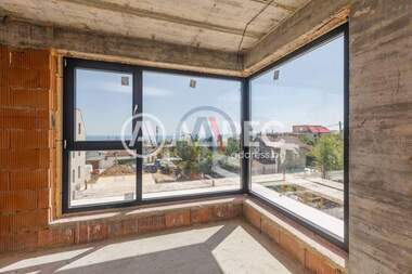 For sale - House in Briz,  Varna