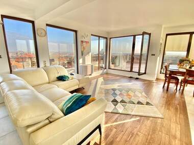 Închiriere - Apartament în Sarafovo,  Burgas