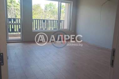 Vânzare - Apartament în Center,  Varna