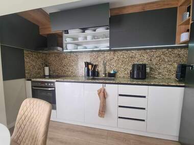 For sale - Apartment in Ovcharski,  Haskovo