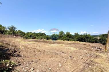 Vânzare - Teren de construcții în Djuliunița,  Veliko Tărnovo
