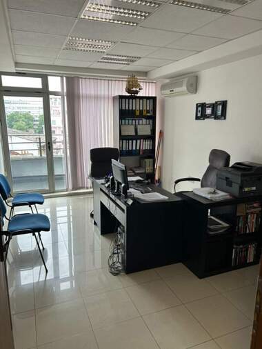 Satış - Ofis/Dükkan/Güzellik salonu/Diş ofisi olarak Center,  Plovdiv