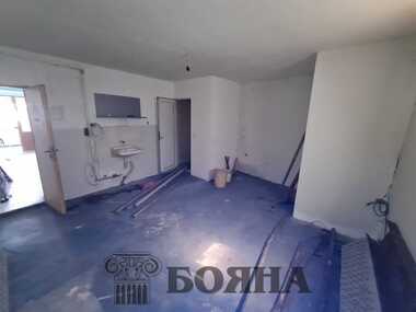 Vânzare - Magazin în Drujba 2,  Ruse
