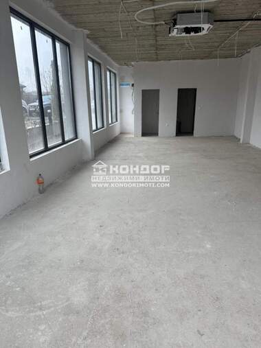 Продажба - Магазин в Остромила,  Пловдив
