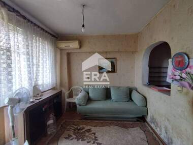 For sale - Apartment in Ovcharski,  Haskovo