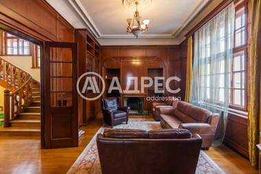 Ενοίκιο - Σπίτι σε Център,  Варна