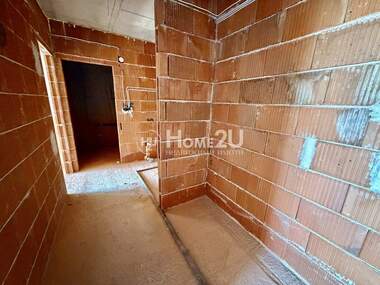 Satış - Apartman olarak Karnobat,  Burgas