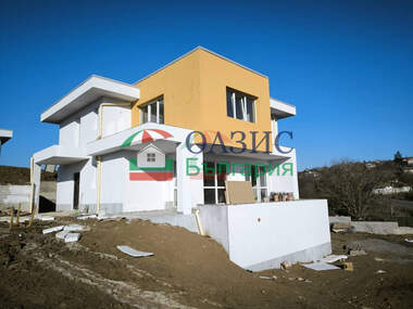For sale - House in Cherni Vryh,  Burgas