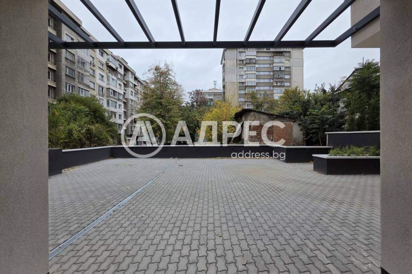 Parking spot in Banishora, Sofia – photo 5