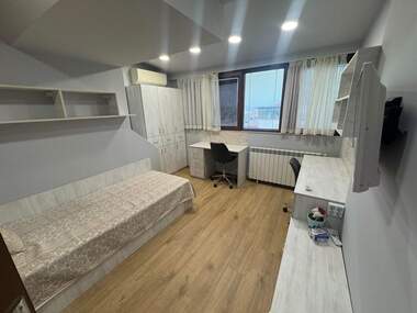 Verkauf - Wohnung in Wazrajdane,  Burgas
