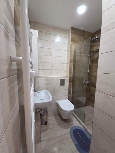 Închiriere - Apartament în Ideal City Center,  Pleven