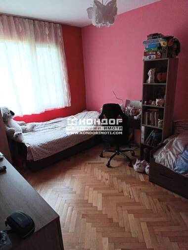 Vânzare - Apartament în Kiuceuk Parij,  Plovdiv