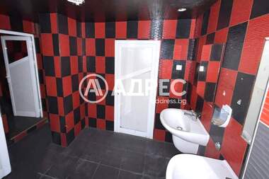 Πώληση - Κατάστημα/Κατάστημα/Γραφείο/Κομμωτήριο σε Център,  Ямбол