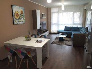 Kira - Apartman olarak Mladejki halm,  Plovdiv