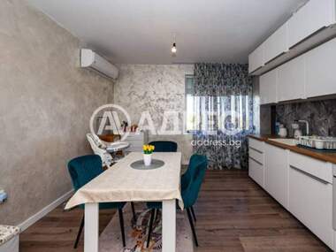 Vânzare - Casă în Brestnik,  Plovdiv