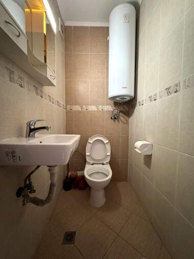 Închiriere - Apartament în Țentăr,  Burgas