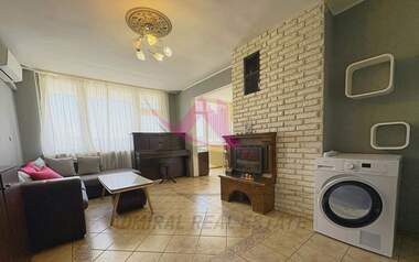 For rent - Apartment in Kolhozen pazar,  Varna