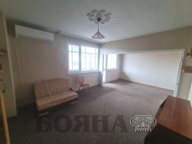 For sale - Apartment in Tsentralen iuzhen raion,  Ruse