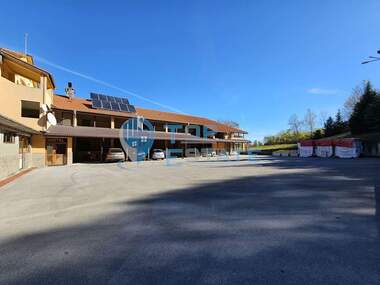 For sale - Hotel in Liaskovec,  Veliko Tarnovo