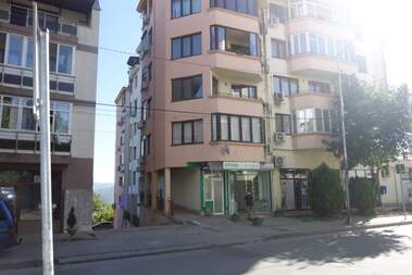 Продажба - Паркомясто в Зона Б,  Велико Търново
