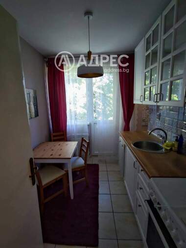 Miete - Wohnung in Zapaden park,  Sovia