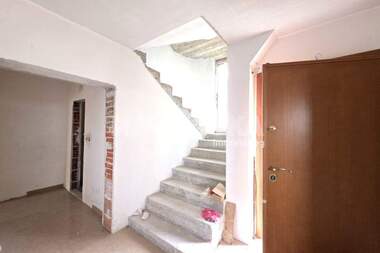 For sale - House in Voluiak,  Sofia