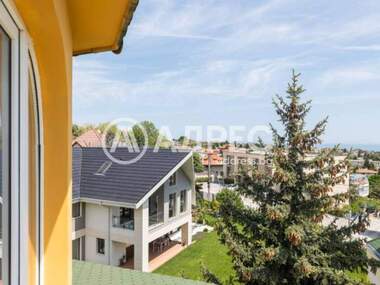Продажба - Къща в Траката,  Варна