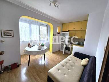 Verkauf - Wohnung in Nadejda 4,  Sovia