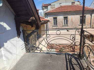 Продажа - Этаж дома в Център,  Враца