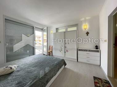 Vânzare - Apartament în Nesebăr,  Burgas