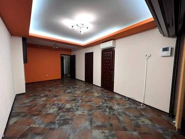 Satış - Ofis/Dükkan/Depo/Güzellik salonu/Yer/Diş ofisi olarak Vitoşa,  Sofia
