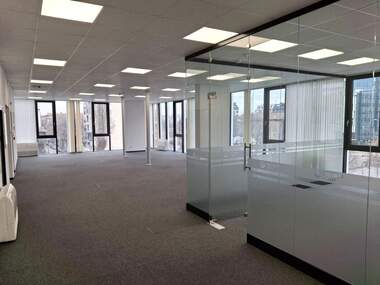 Kira - Ofis olarak Center,  Sofia