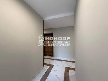 Vânzare - Apartament în Ostromila,  Plovdiv