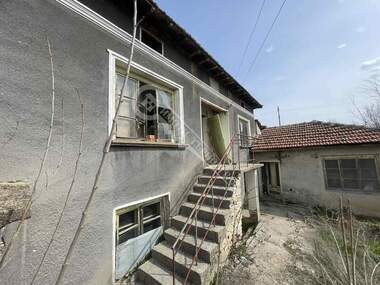 Продажба - Къща в Патреш,  Велико Търново
