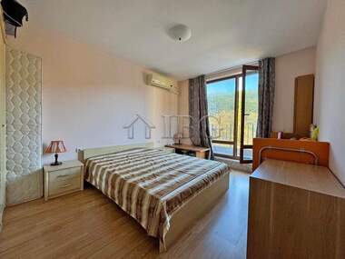 Vânzare - Apartament în Elenite,  Burgas
