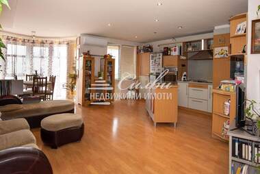 Verkauf - Wohnung in Herson,  Schumen