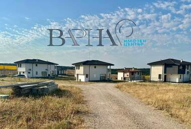 For sale - House in Kichevo,  Varna