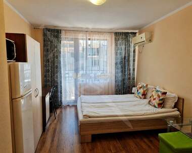 For rent - Apartment in Lazur,  Burgas