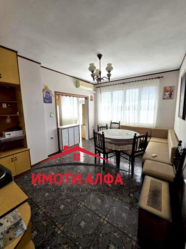 Продажа - Квартира в Овчарски,  Хасково