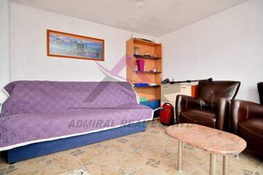 For rent - Apartment in Okrajna bolnica - Generali,  Varna