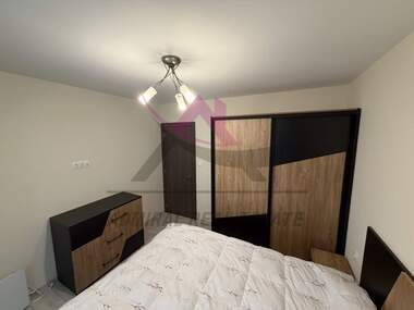 Miete - Wohnung in Pobeda,  Warna
