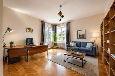 Продажа - Квартира в Център,  София