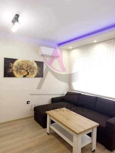 For rent - Apartment in Zimno kino Trakia,  Varna