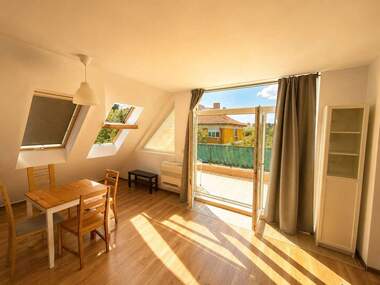 Kira - Apartman olarak Oborishte,  Sofia