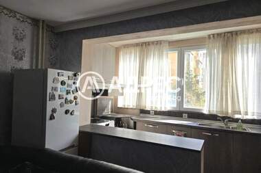 For sale - Apartment in Stoian Zaimov,  Sliven