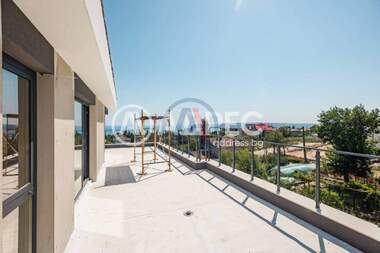 For sale - House in Briz,  Varna