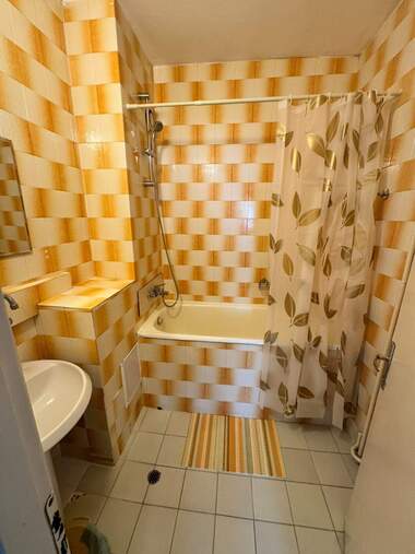 Închiriere - Apartament în Kărșiaka,  Plovdiv