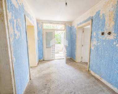 For sale - House in Knijovnik,  Haskovo